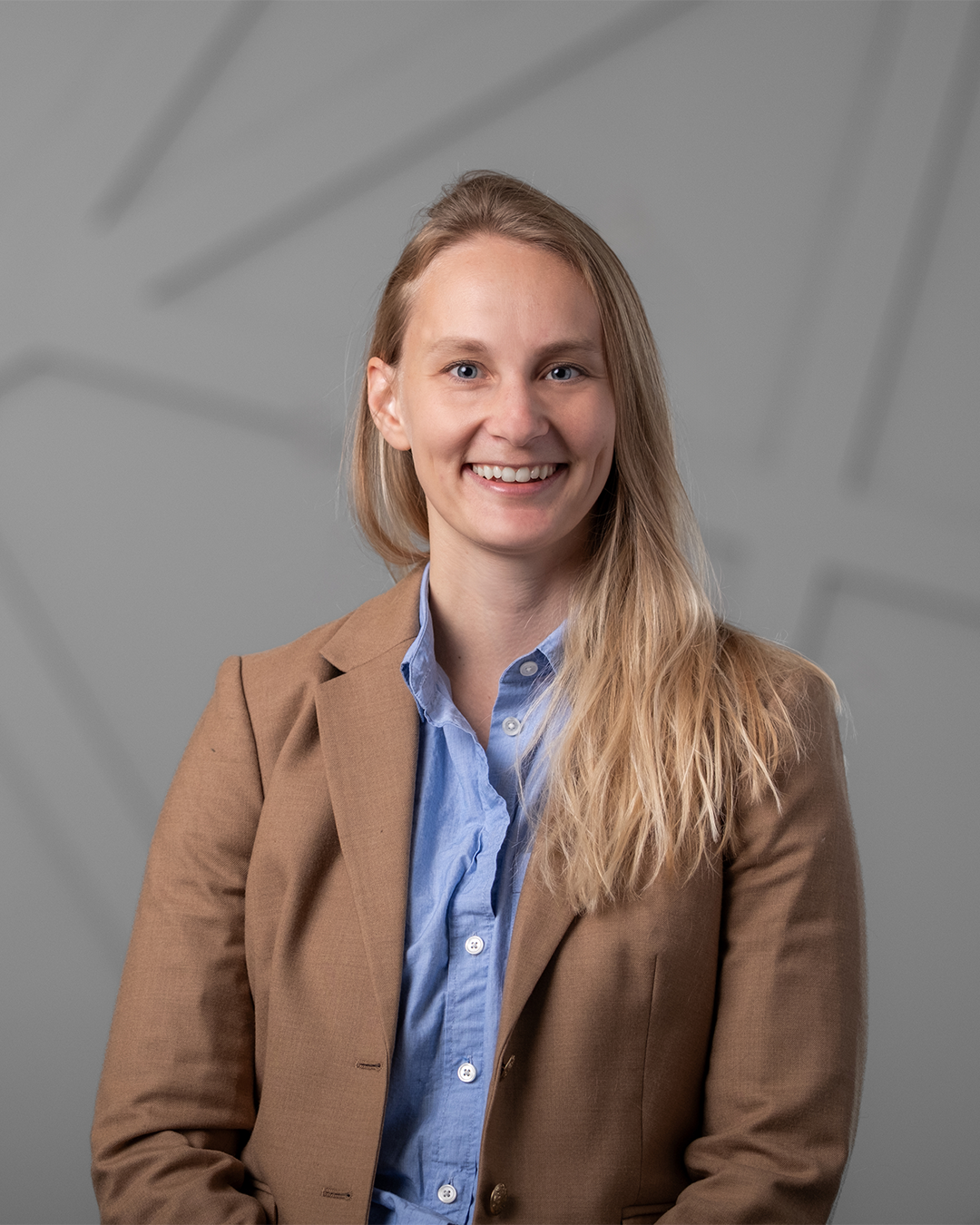 Laura Siscoe Headshot