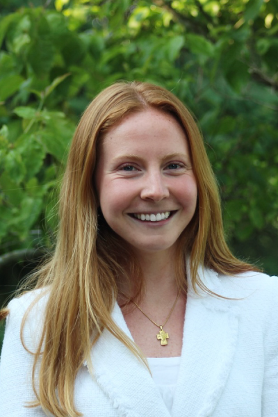 Photo portrait of Emma Purdy.