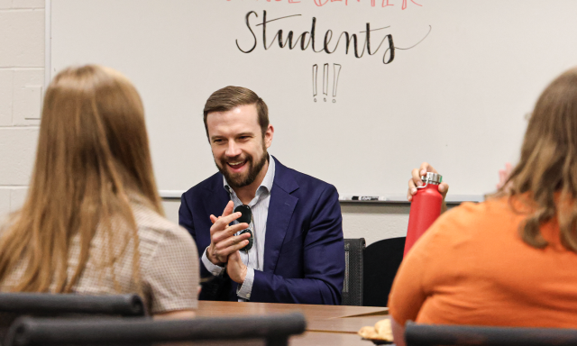 Dr. Wes Siscoe in Class