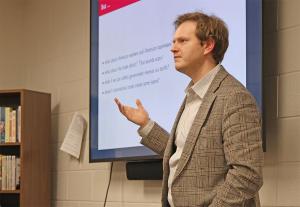 Jacob Hall teaching a class