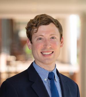 Photo portrait of Matthew Frakes